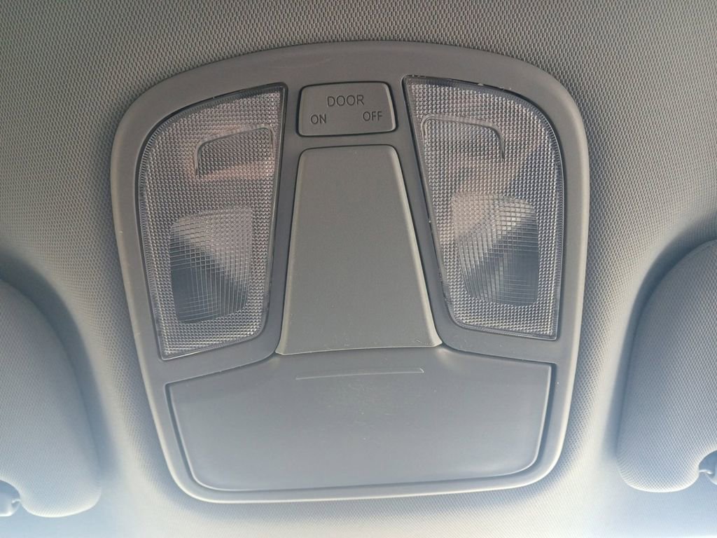 Used 2013 Kia Optima LX image 29