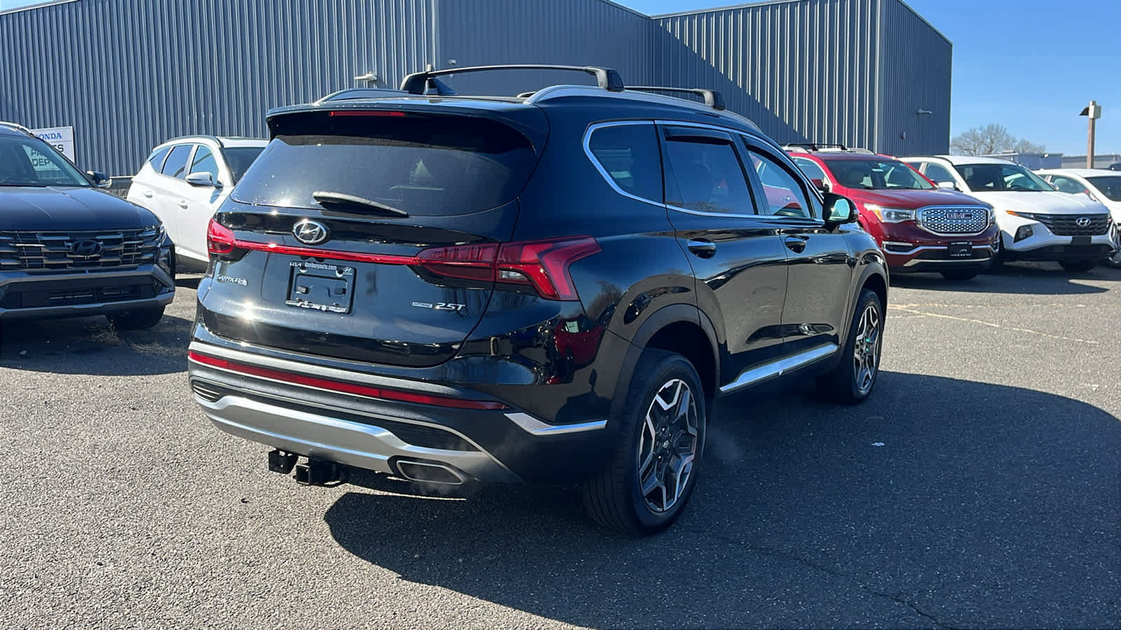 Used 2023 Hyundai Santa Fe Limited w/ Cargo Package AWD/4WD image 4