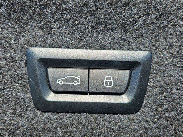 Certified 2025 BMW 430i Coupe w/ M Sport Package image 13