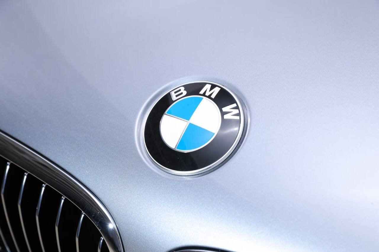 Used 2004 BMW 330Ci 330Ci 2dr Coupe image 42