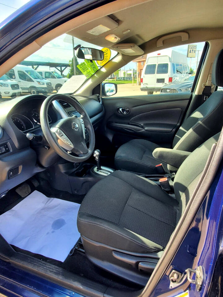 Used 2018 Nissan Versa SV image 14