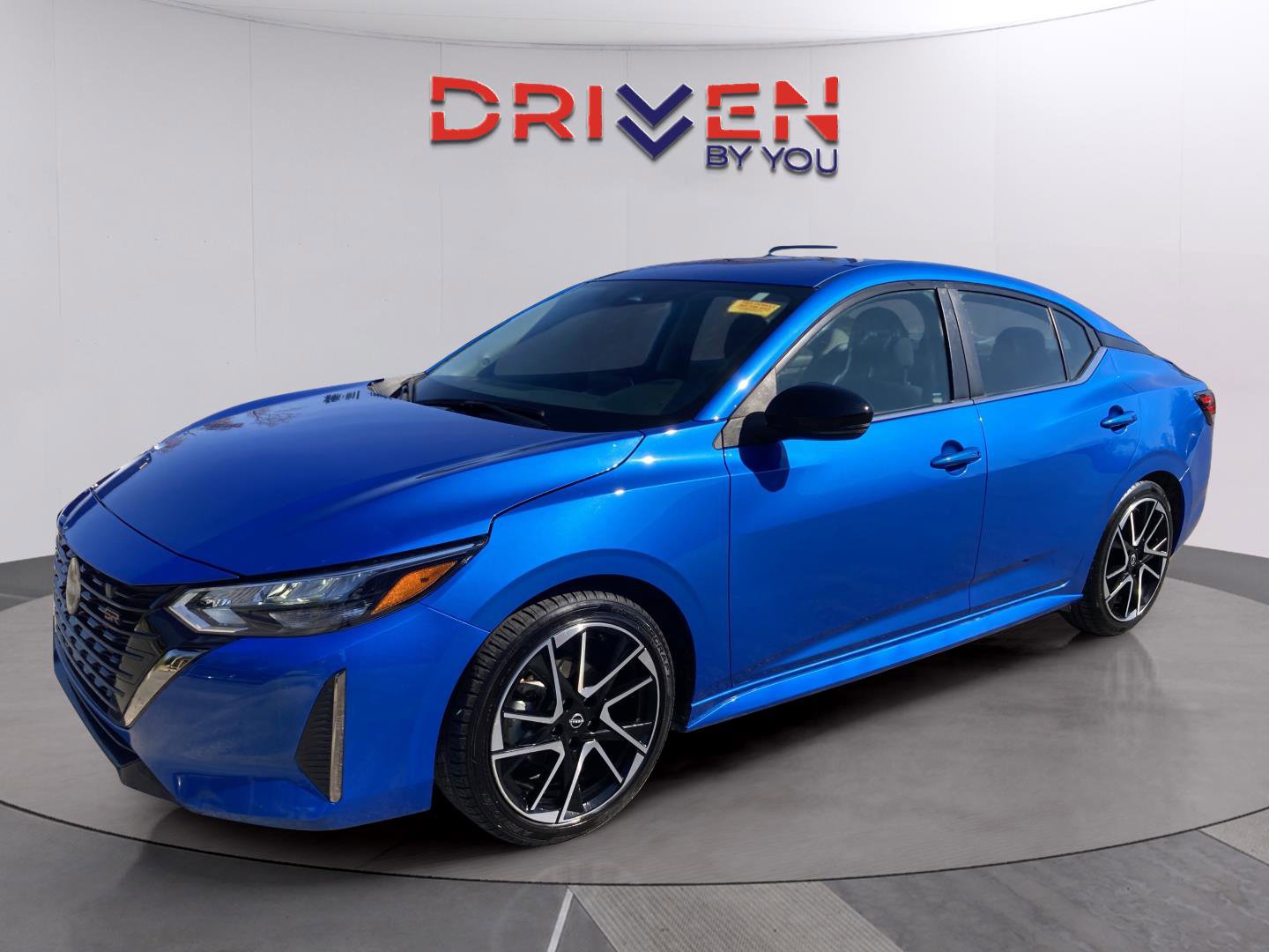 Used 2024 Nissan Sentra SR image 2