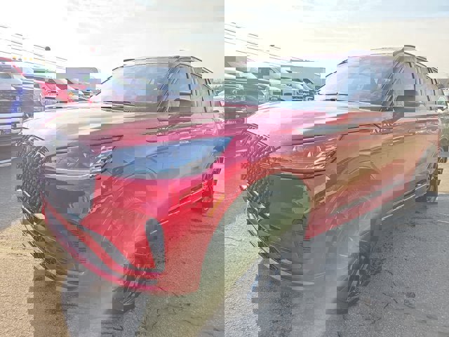 Used 2025 Lincoln Aviator Reserve w/ Equipment Group 201A image 2