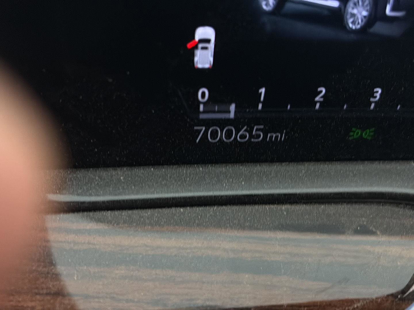 Used 2022 Cadillac Escalade ESV Premium Luxury image 13