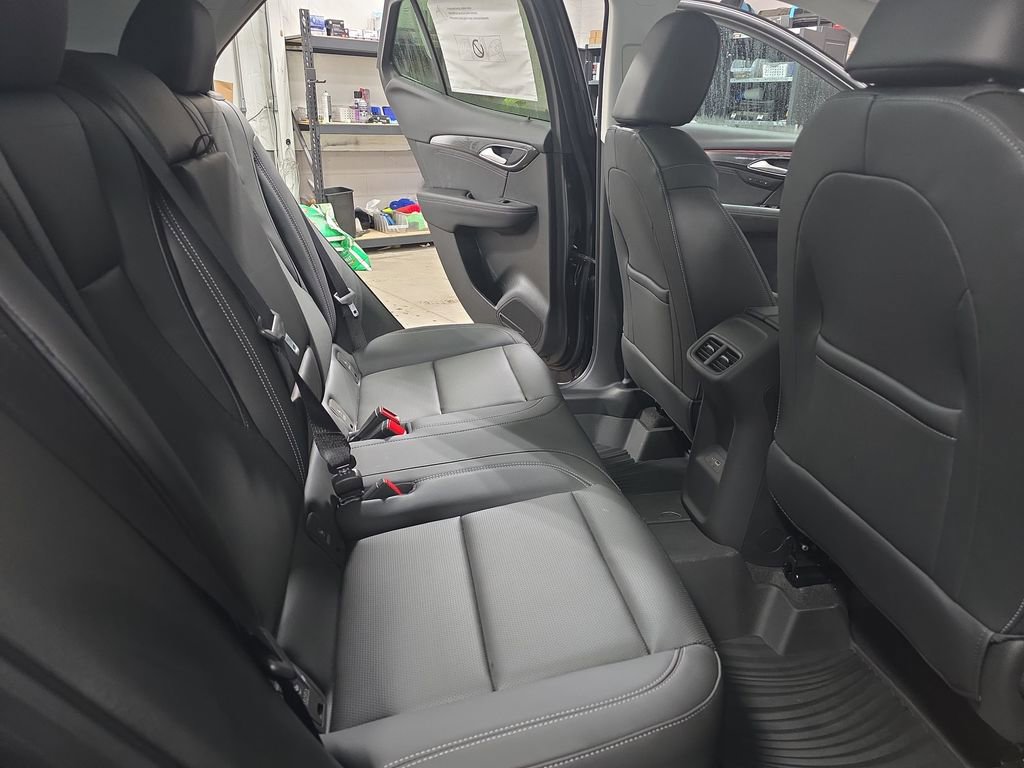 New 2026 Buick Envision Preferred AWD/4WD image 11