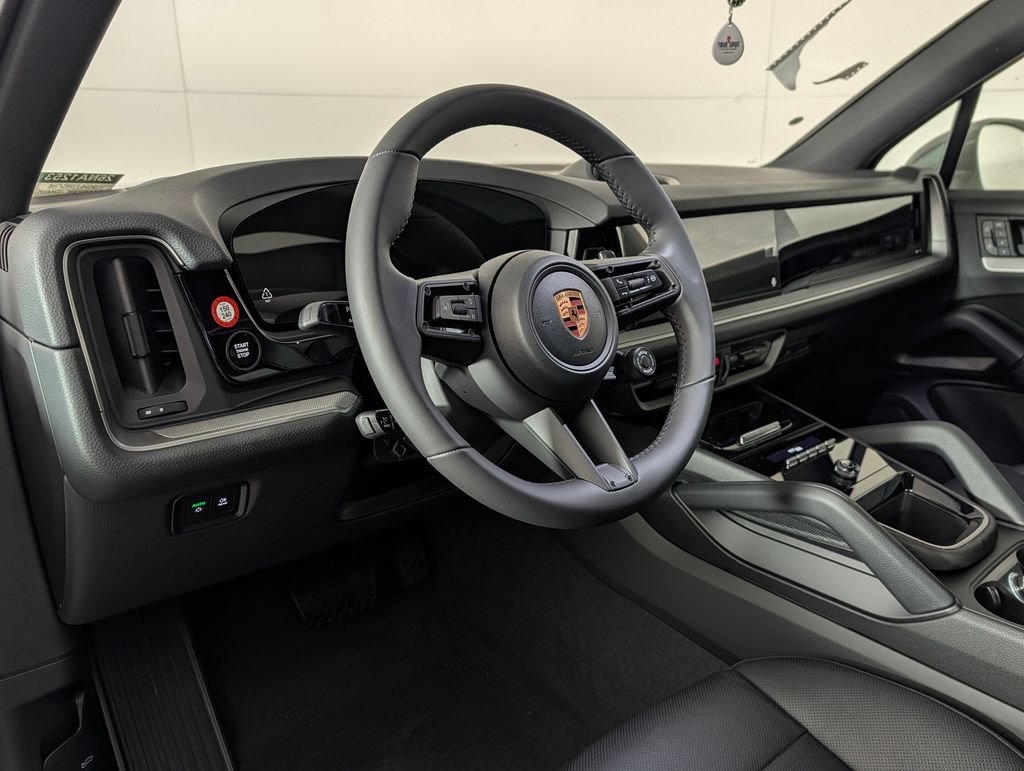 New 2026 Porsche Cayenne image 4