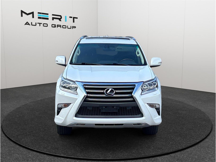 Used 2018 Lexus GX 460 Premium w/ Premium Package AWD/4WD image 2