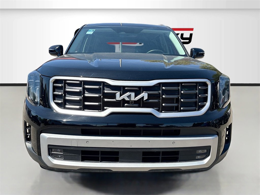 Used 2023 Kia Telluride SX image 2