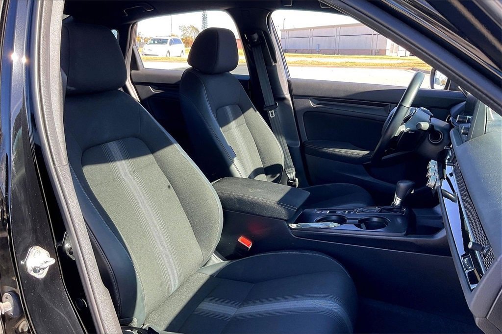 Used 2023 Honda Civic Sport image 30