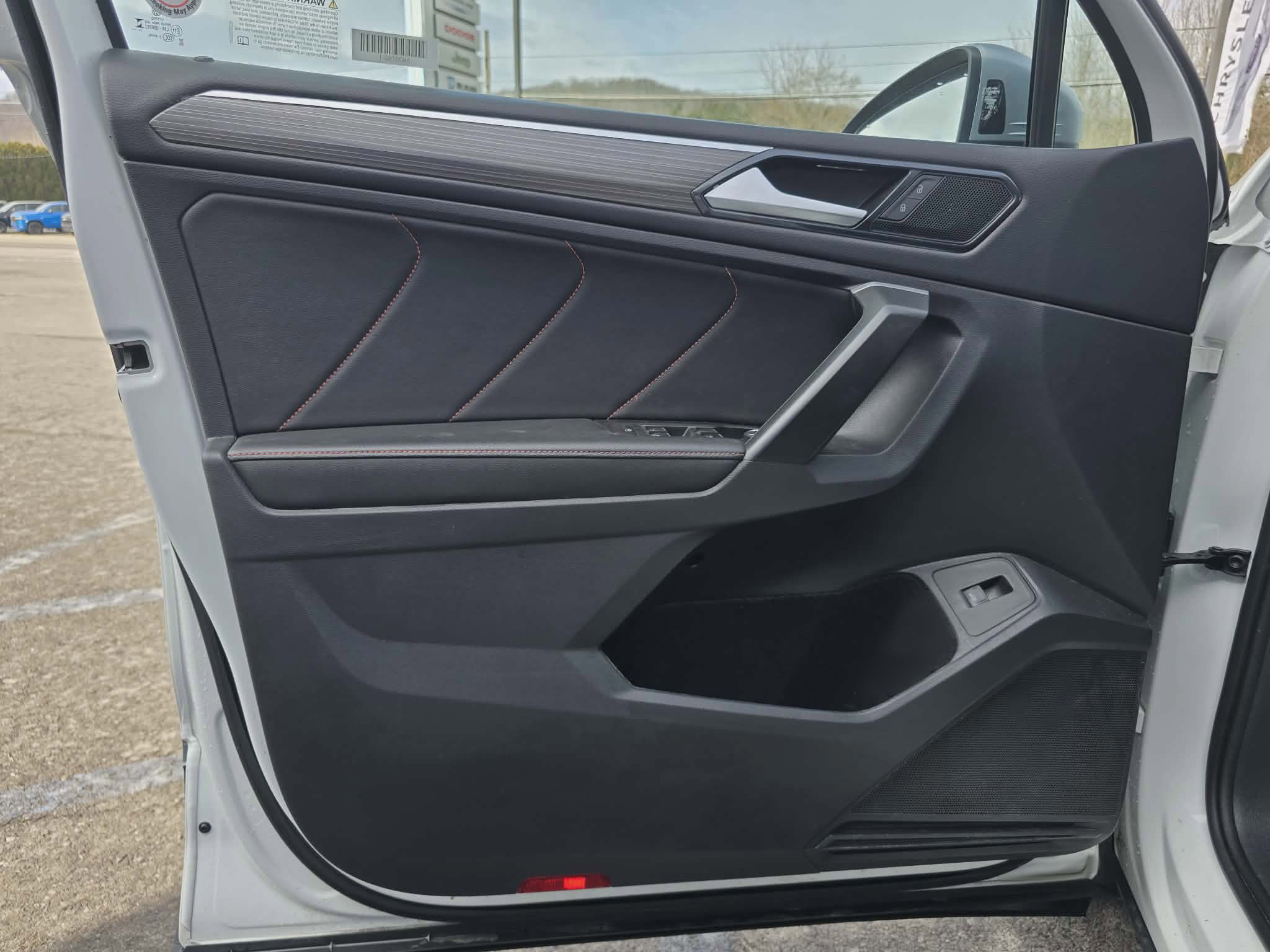 Used 2024 Volkswagen Tiguan Wolfsburg Edition image 18