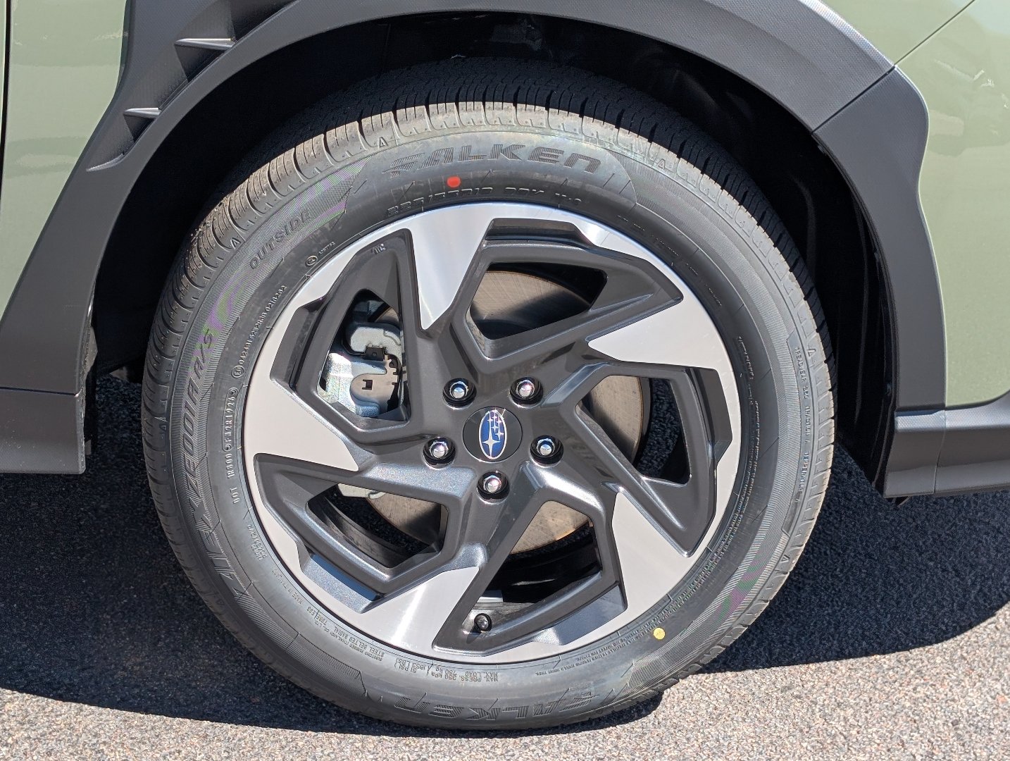 New 2026 Subaru Crosstrek 2.5i Limited AWD/4WD image 8