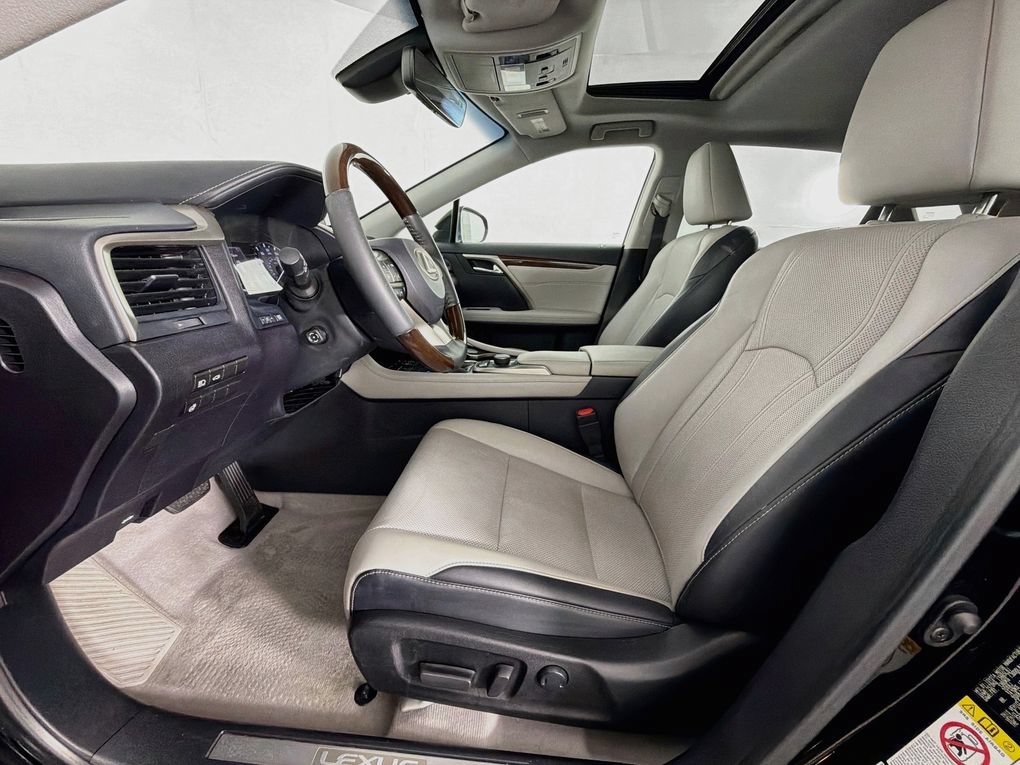 Used 2019 Lexus RX 350 FWD w/ Premium Package image 12