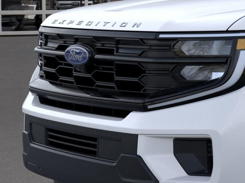 New 2026 Ford Expedition Active image 17
