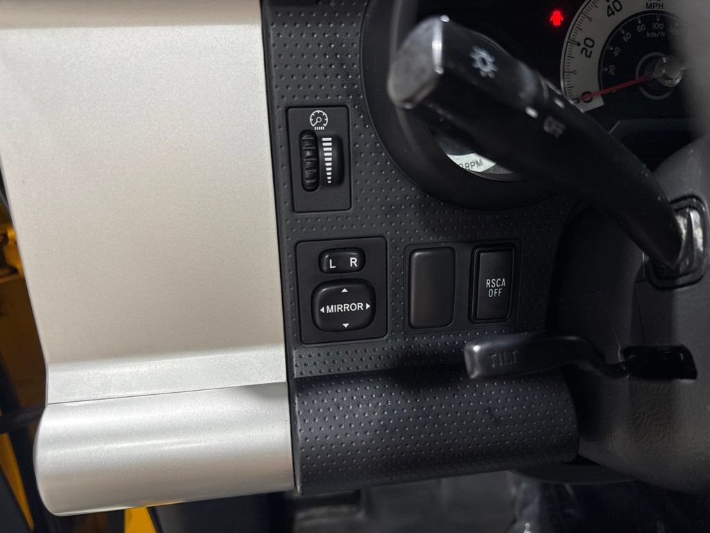 Used 2009 Toyota FJ Cruiser 4WD w/ Convenience Pkg image 10
