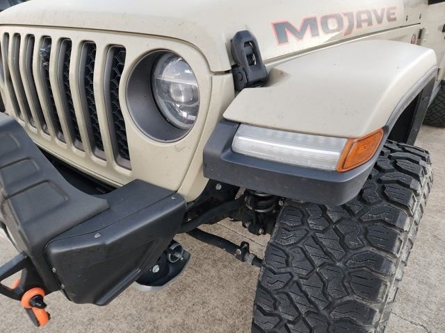 Used 2020 Jeep Gladiator Mojave image 6