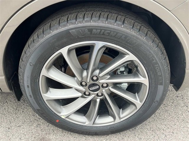 New 2025 Lincoln Corsair Grand Touring image 11