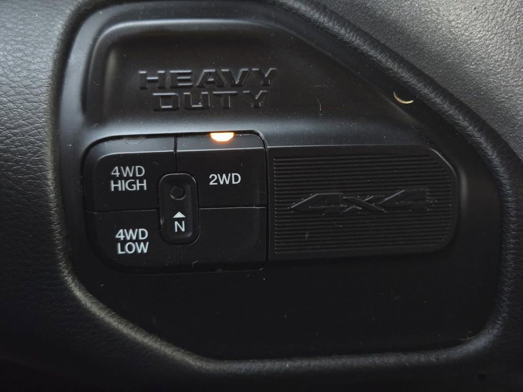 Used 2023 RAM 3500 Tradesman w/ Chrome Appearance Group image 23