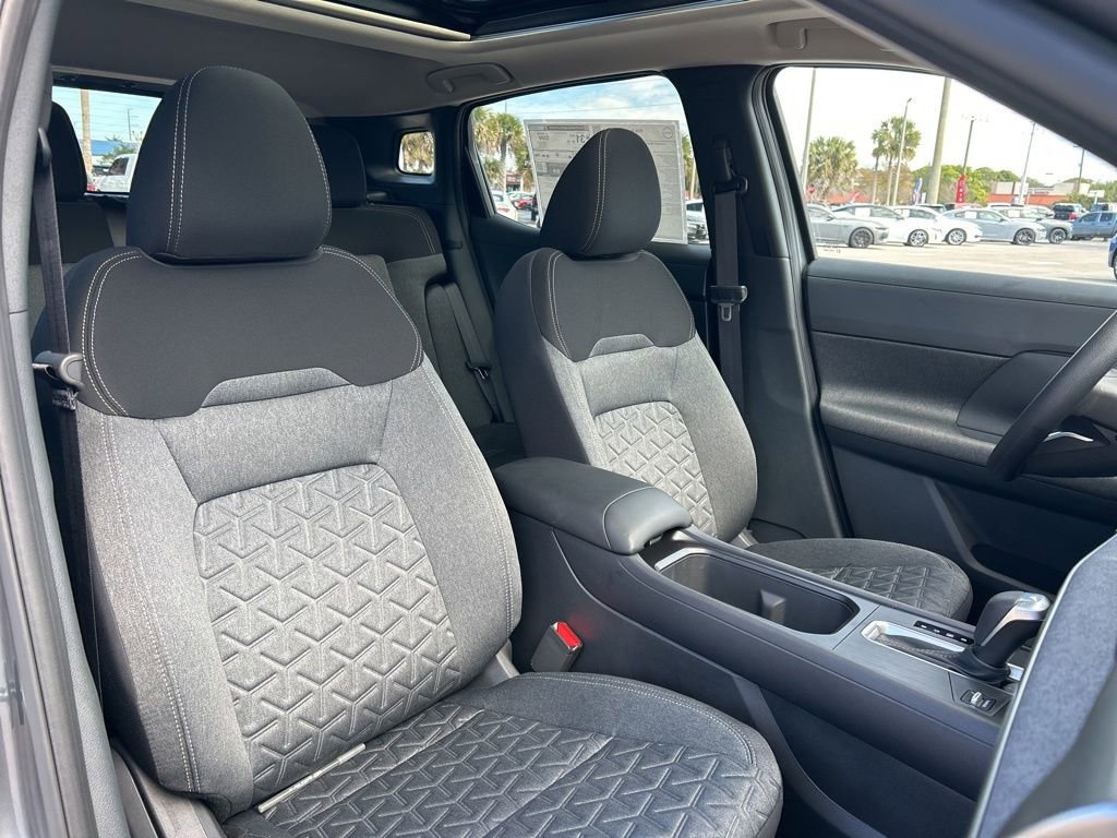 New 2026 Nissan Kicks SV w/ SV Premium Package FWD image 43