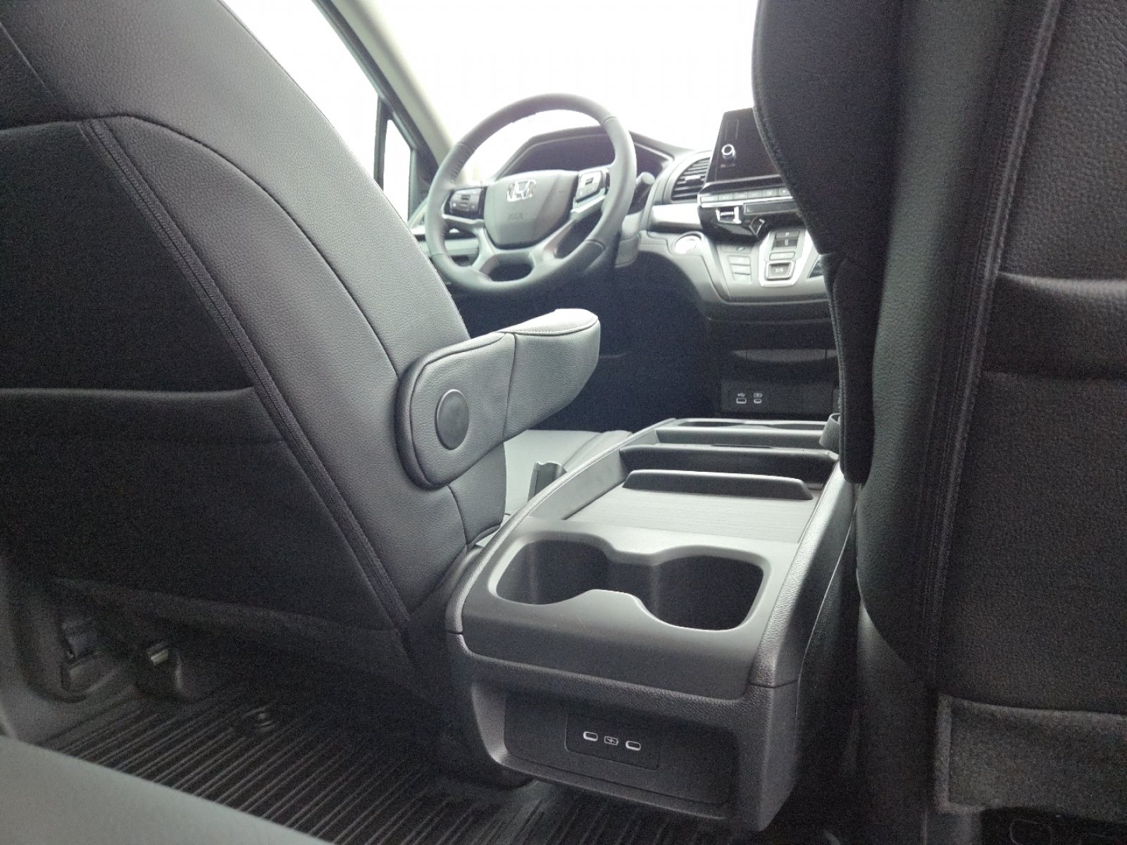 Certified 2026 Honda Odyssey EX-L image 24