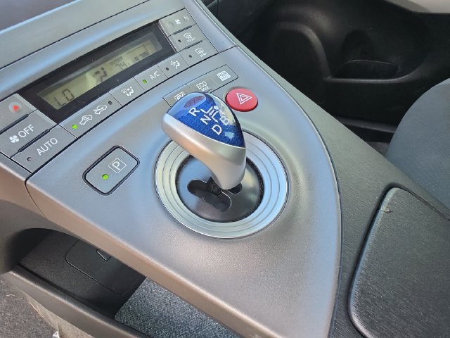 Used 2013 Toyota Prius Two FWD image 19