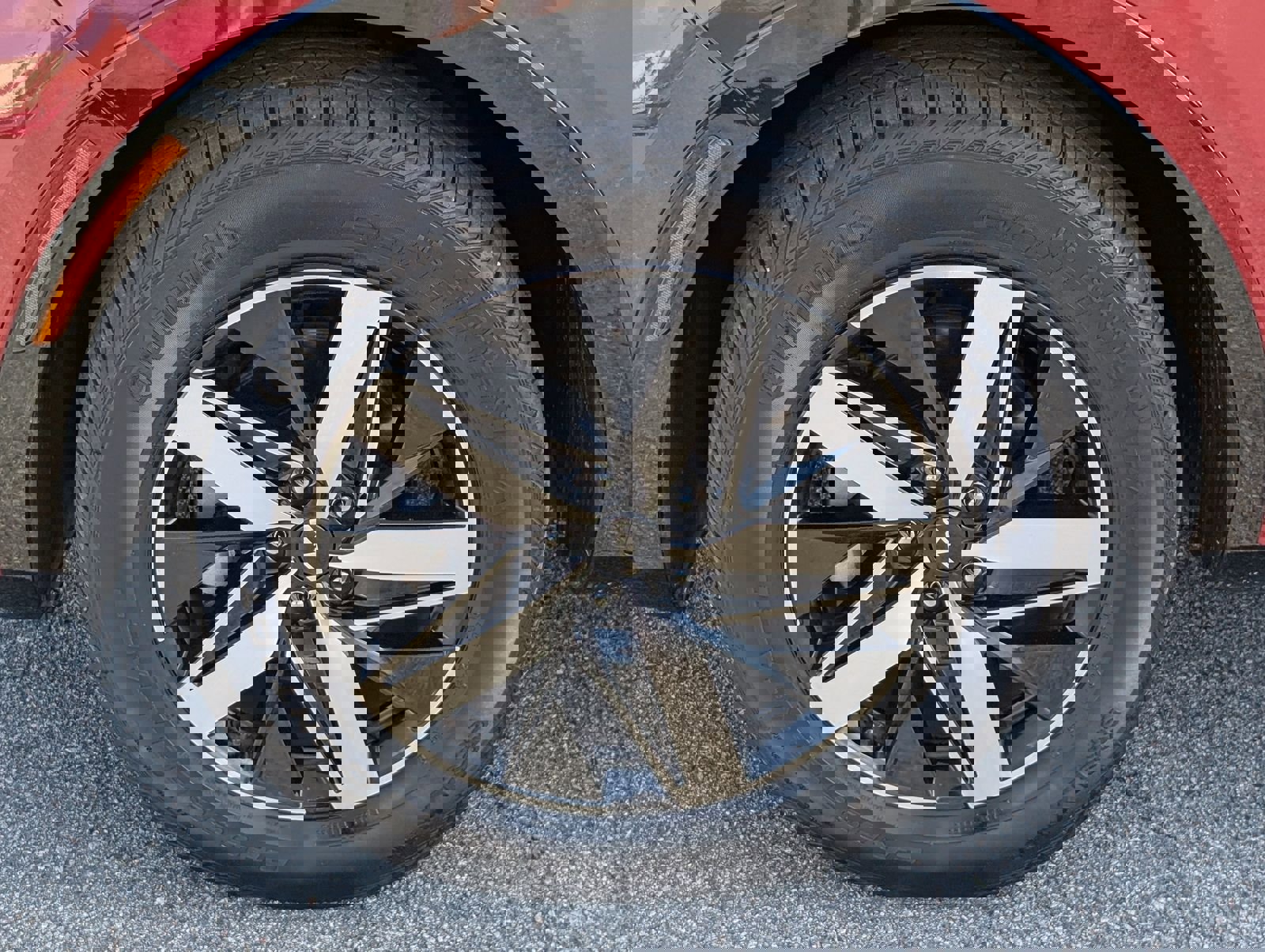 Used 2023 Kia Sorento S image 13