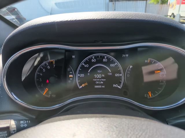 Used 2020 Jeep Grand Cherokee Laredo AWD/4WD image 30