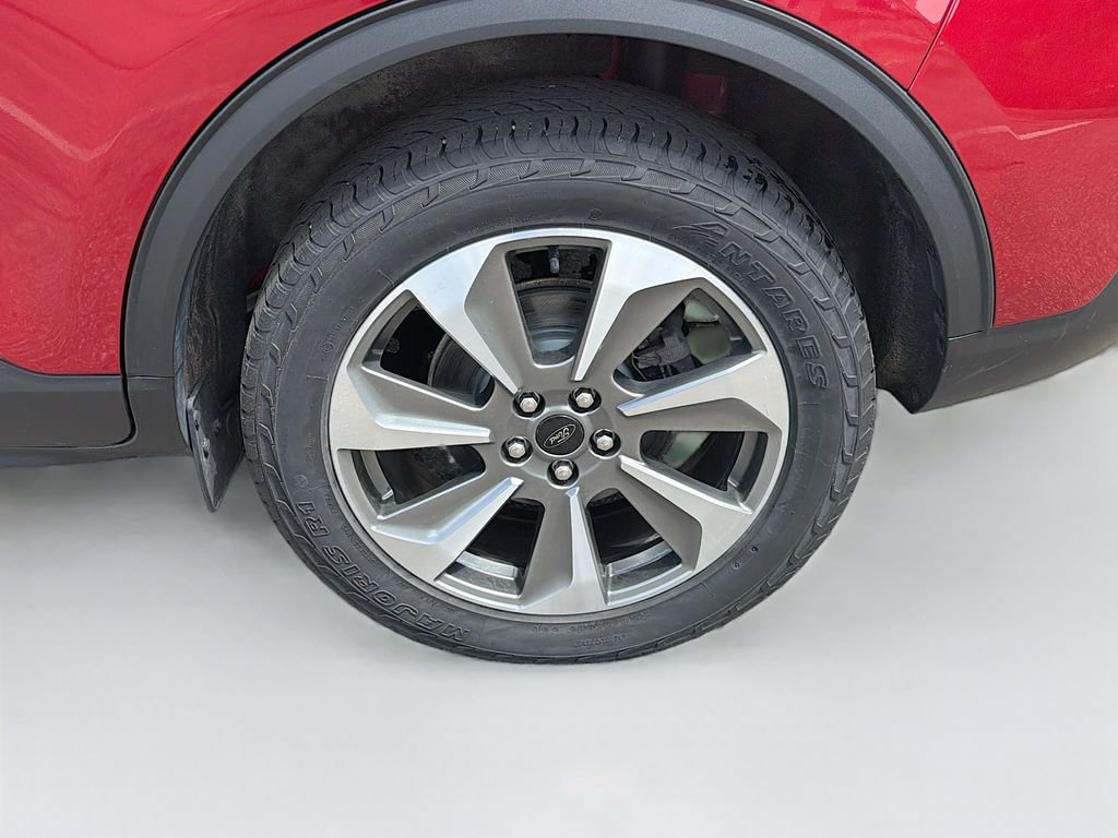 Used 2024 Ford Escape Platinum AWD/4WD image 33