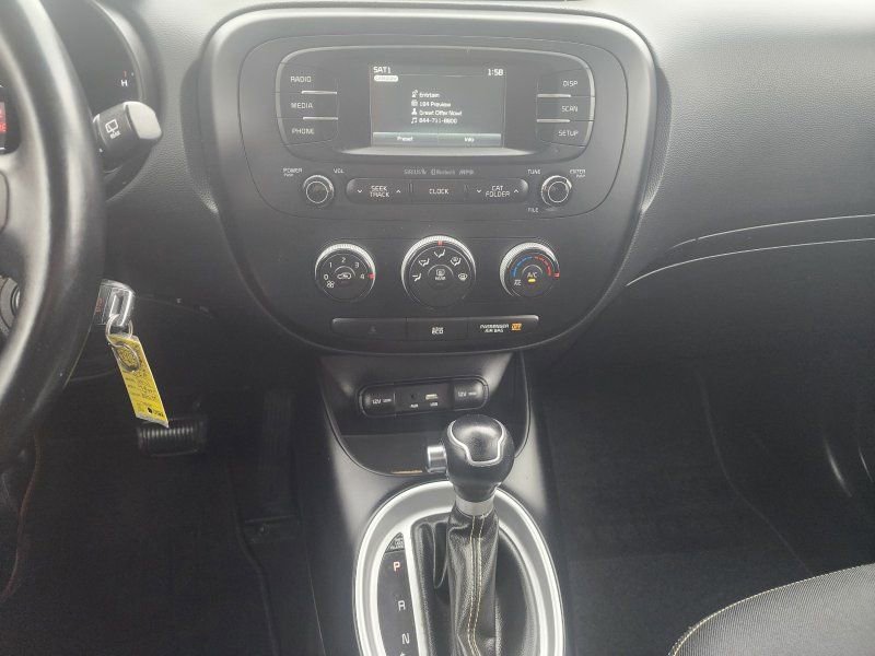Used 2016 Kia Soul + w/ Designer's Package image 15