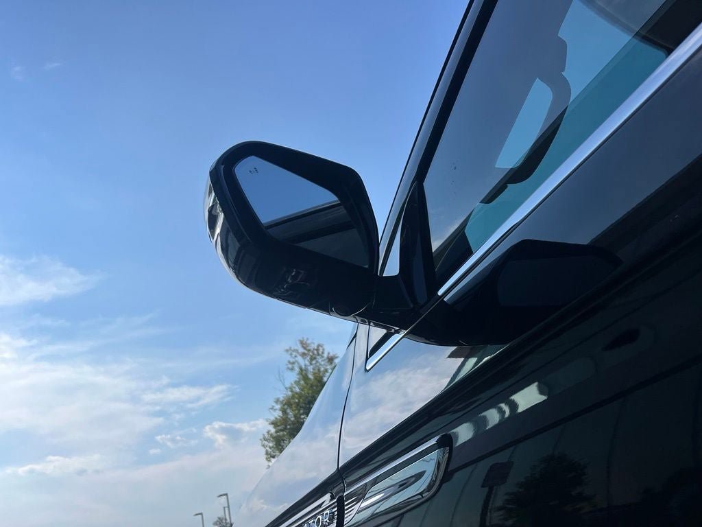 Certified 2023 Lincoln Navigator L Reserve AWD/4WD image 44