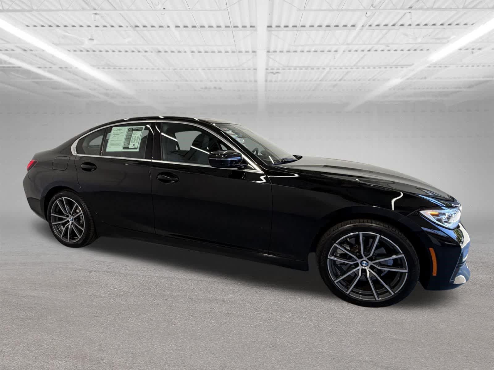 Used 2022 BMW 330i xDrive Sedan w/ Premium Package AWD/4WD image 7