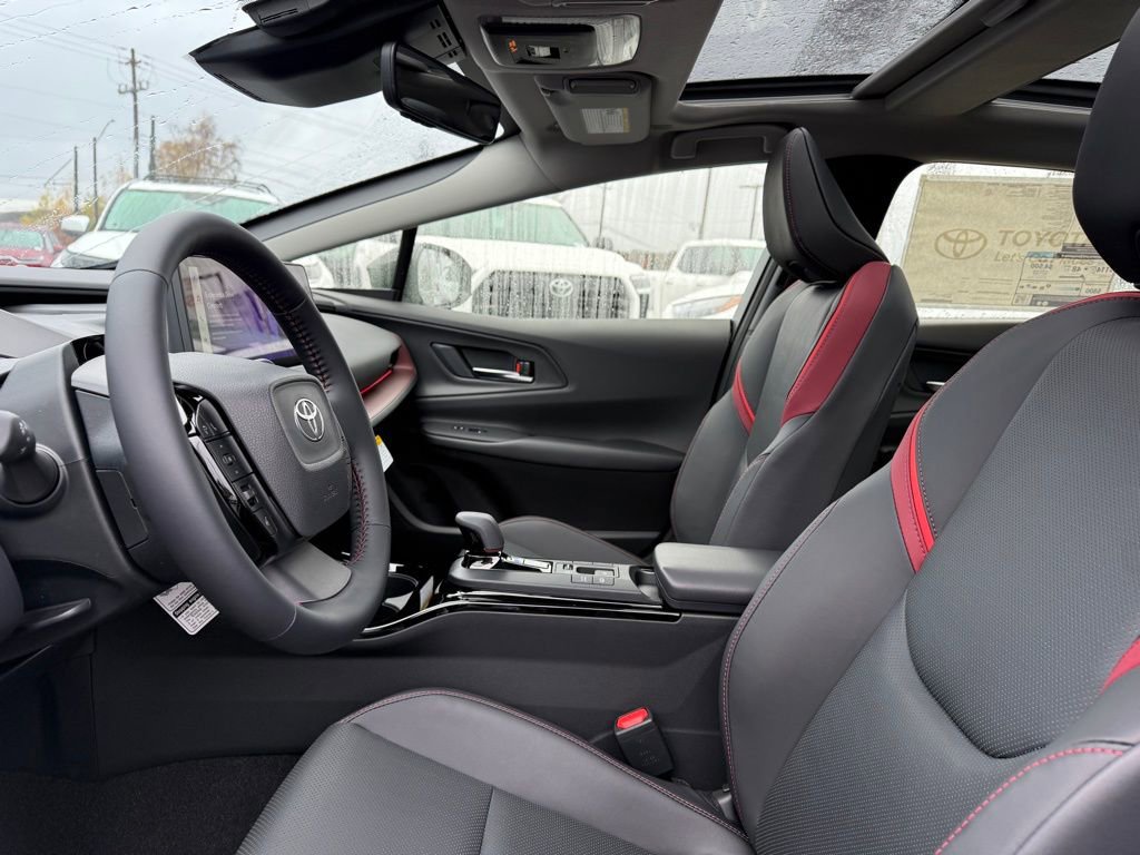 New 2026 Toyota Prius Plug-In Hybrid FWD image 24