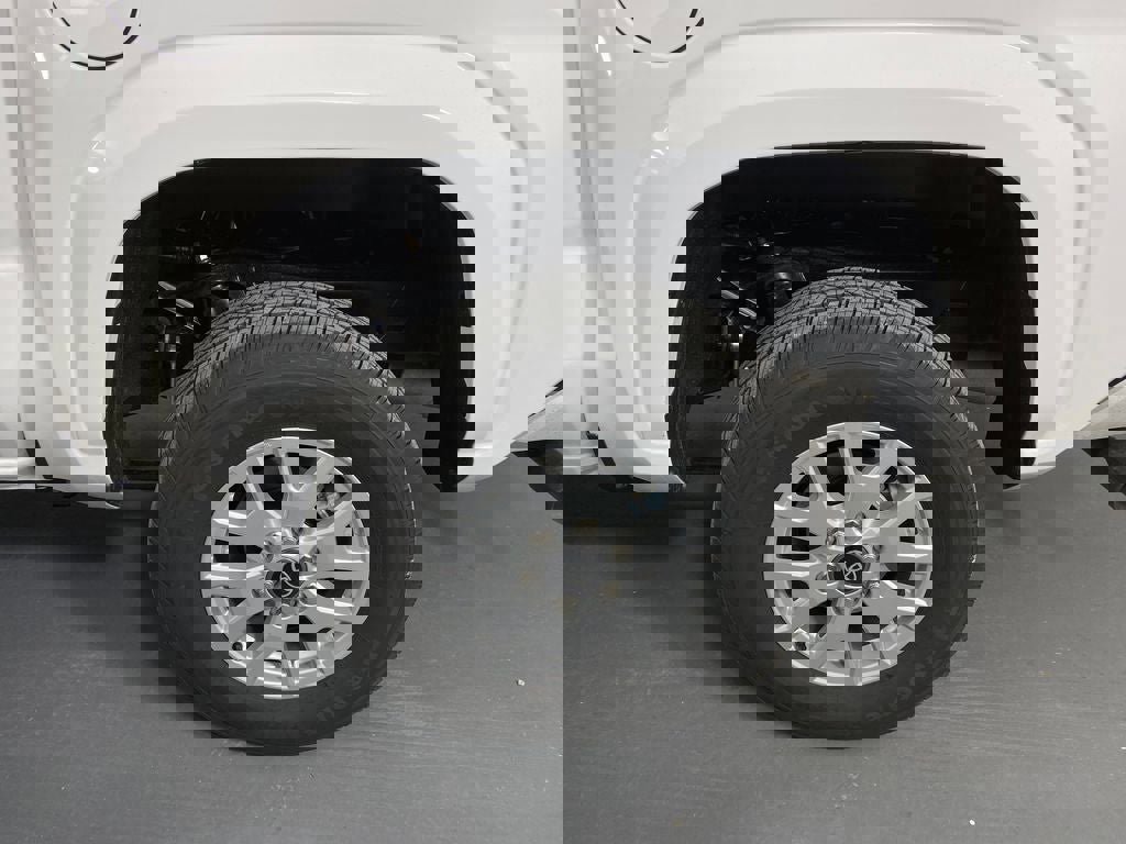 New 2025 Toyota Tacoma SR5 image 27