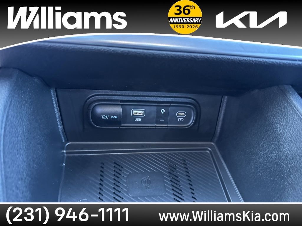 Used 2024 Kia Sportage SX image 40