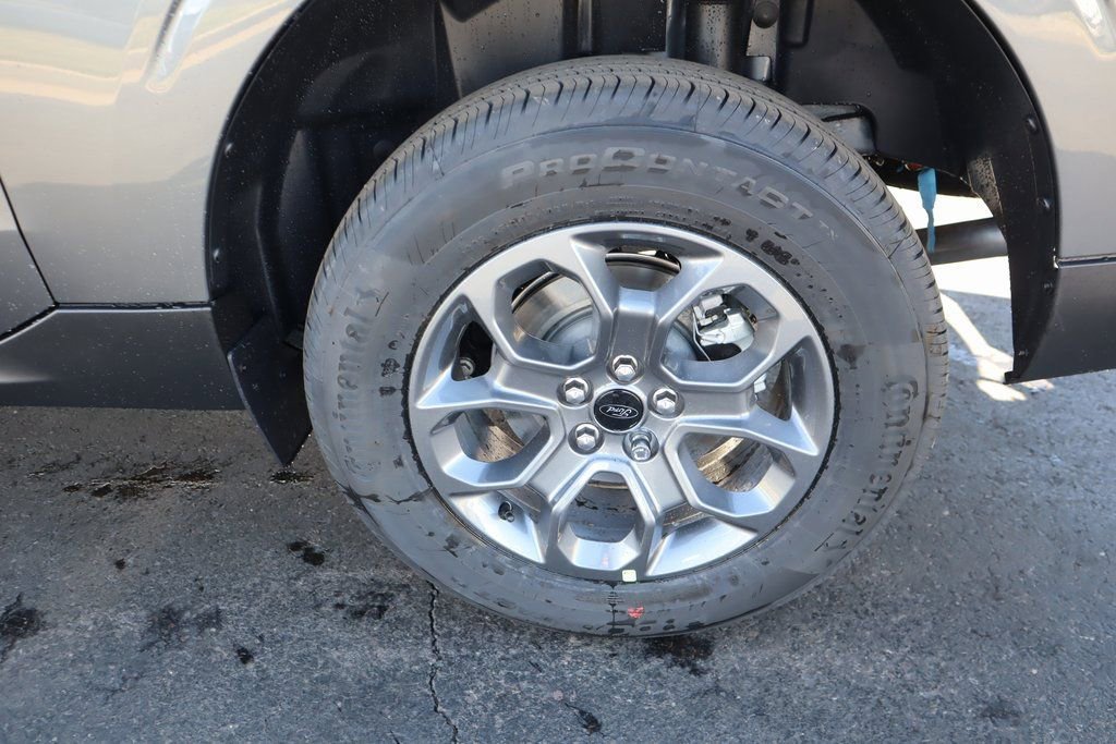 New 2026 Ford Maverick XLT w/ XLT Luxury Package image 18