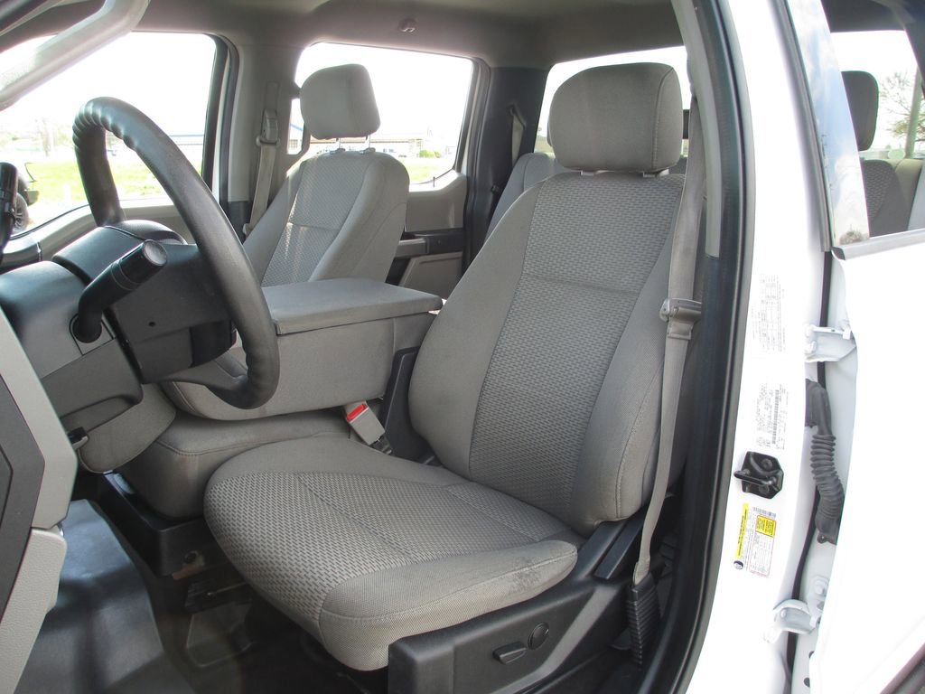 Used 2020 Ford F150 XLT w/ Trailer Tow Package image 18