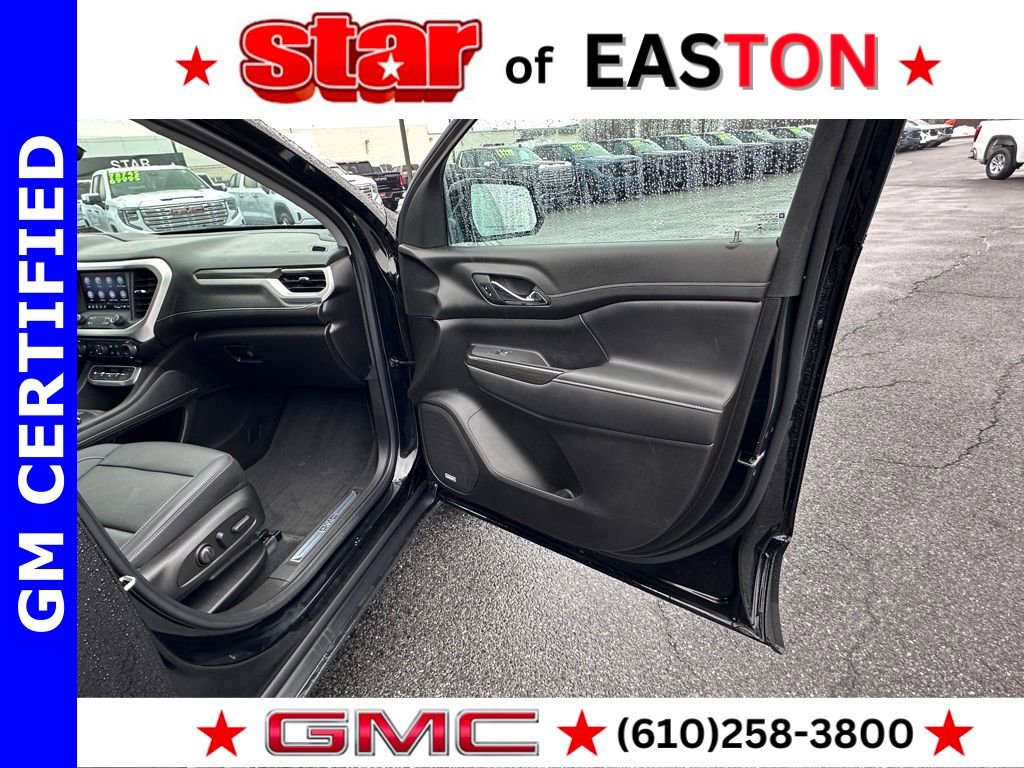 Certified 2023 GMC Acadia SLT w/ Technology Package image 13