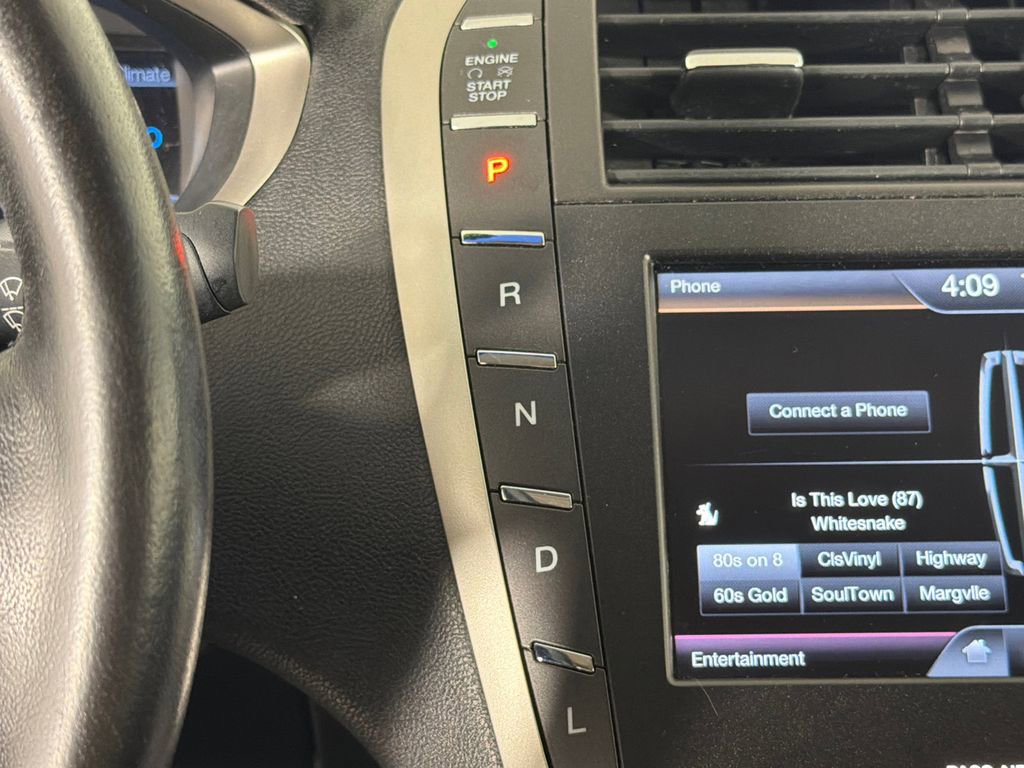 Used 2015 Lincoln MKZ Hybrid image 31