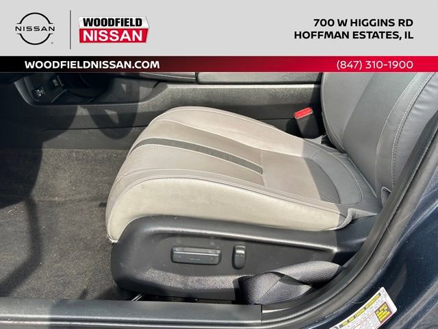 Used 2019 Honda Civic EX-L image 27