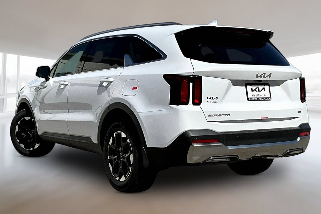 New 2026 Kia Sorento S AWD/4WD image 3