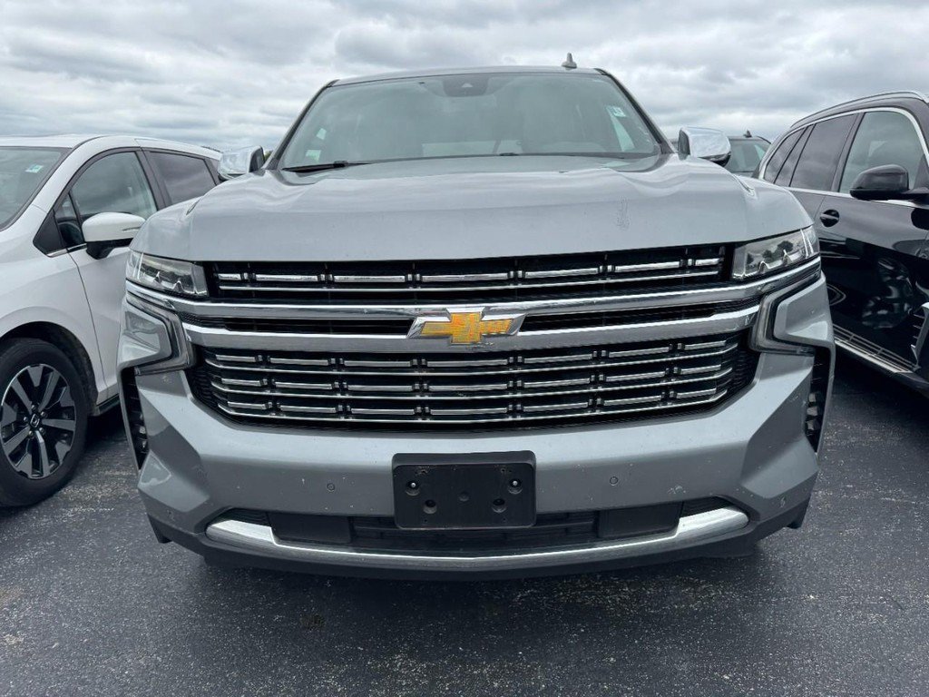 Used 2024 Chevrolet Tahoe Premier AWD/4WD image 2