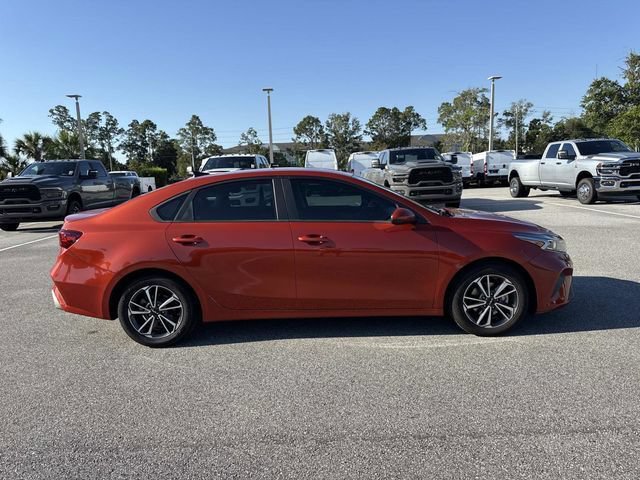 Used 2023 Kia Forte LXS FWD image 2