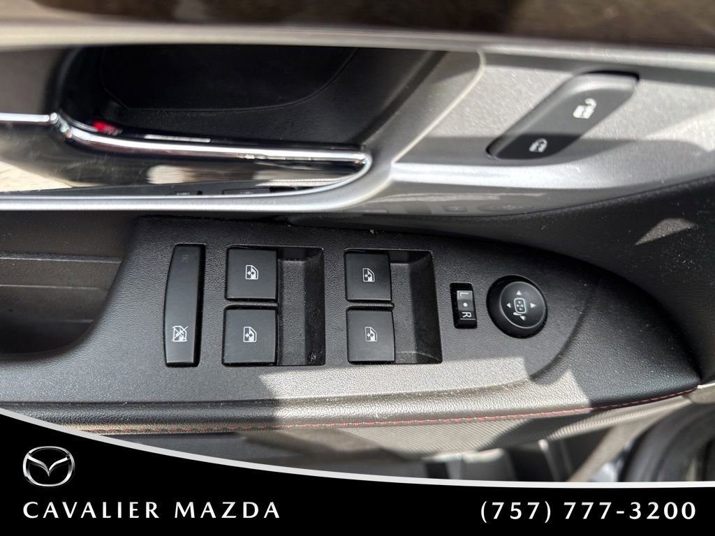 Used 2015 GMC Terrain Denali AWD/4WD image 12
