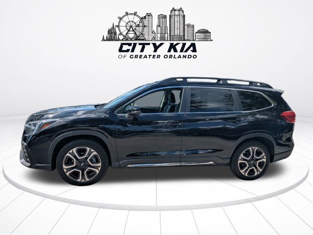Used 2023 Subaru Ascent Limited AWD/4WD image 3