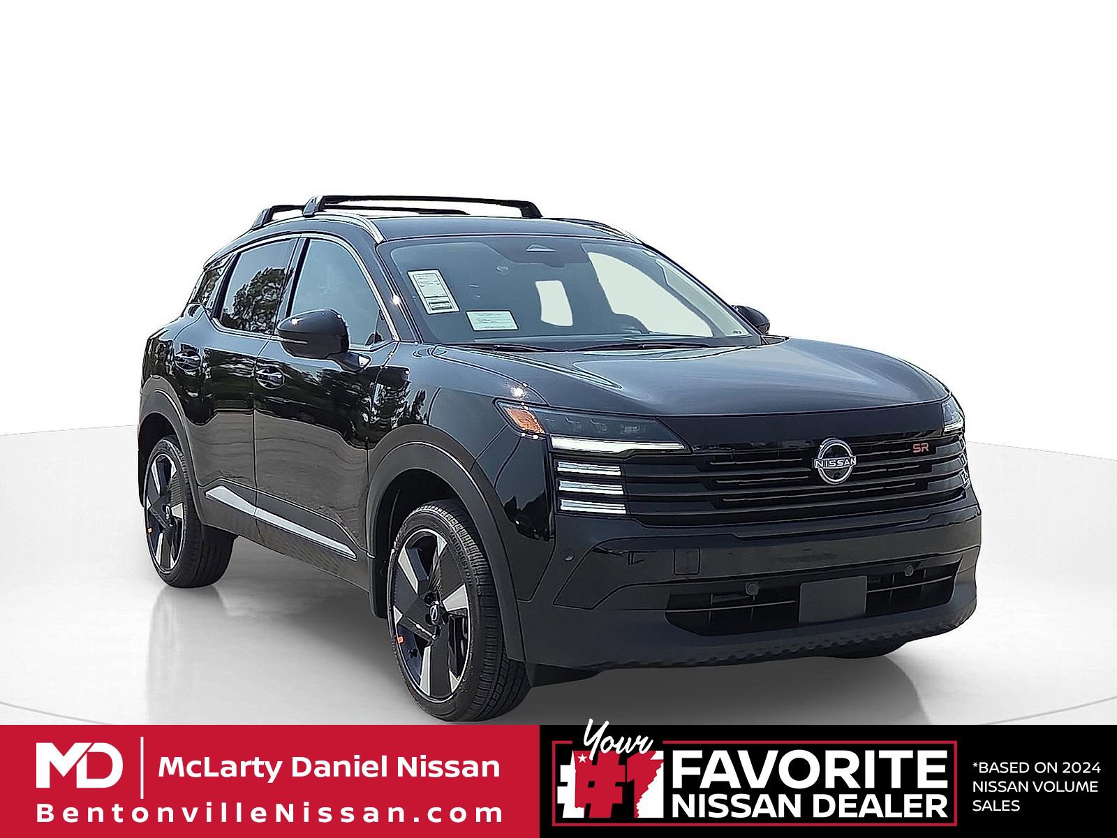 New 2026 Nissan Kicks SR FWD image 1