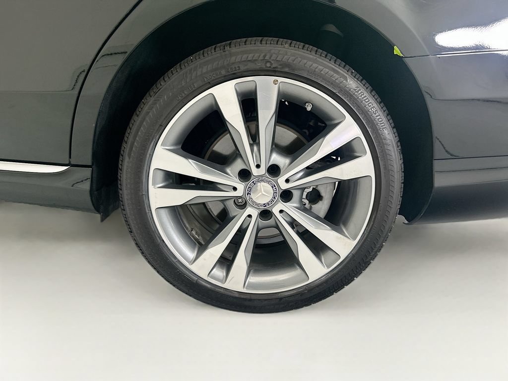 Used 2017 Mercedes-Benz C 300 4MATIC Sedan image 30