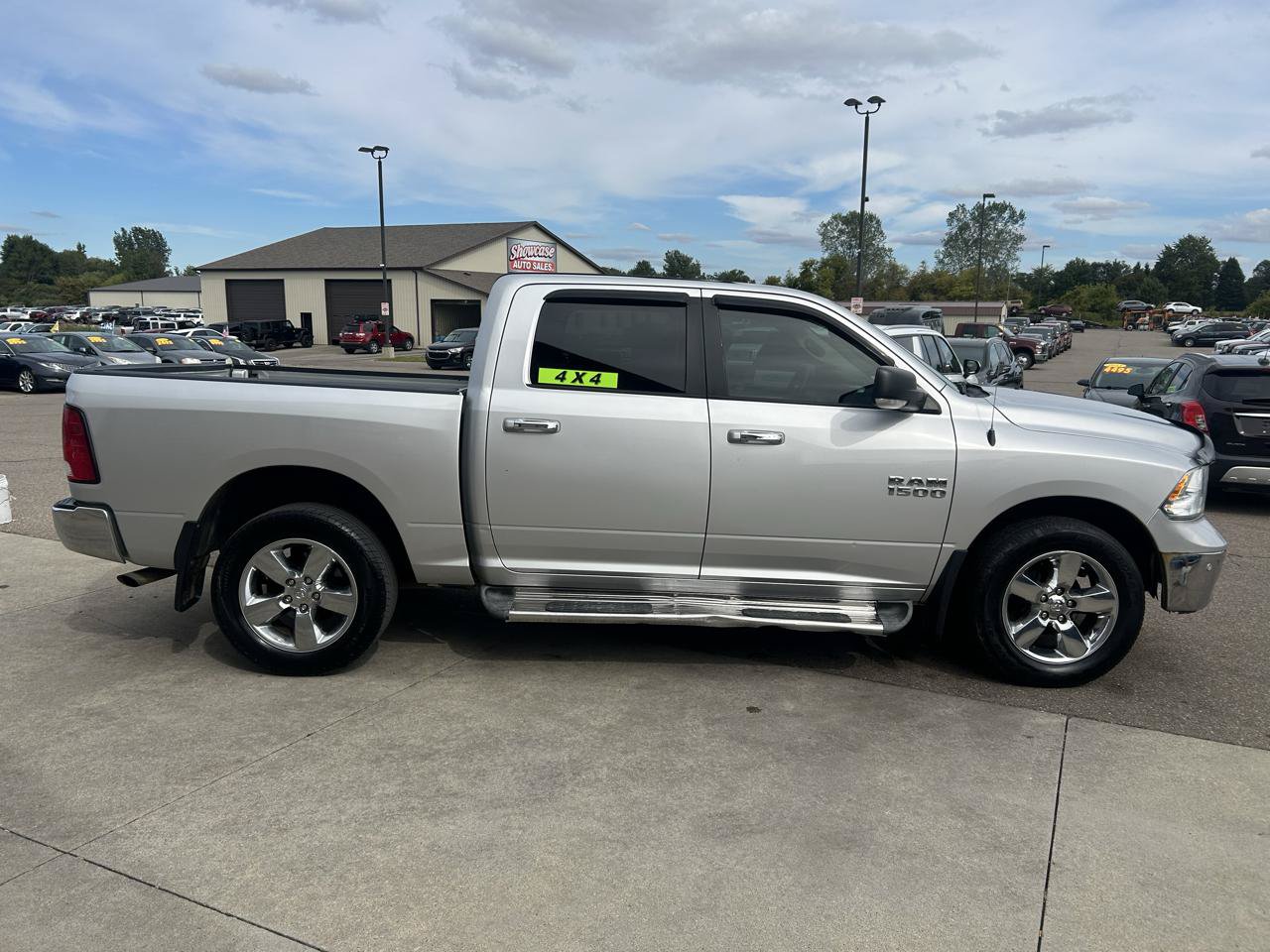 Used 2017 RAM 1500 Big Horn AWD/4WD image 4