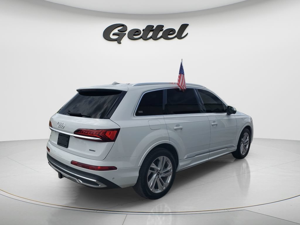 Used 2023 Audi Q7 3.0T Prestige AWD/4WD image 5