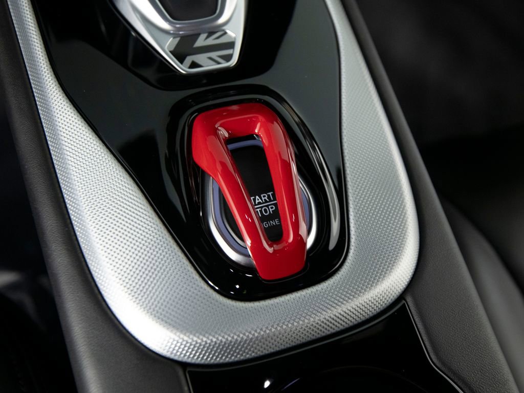 Used 2026 Lotus Emira SE RWD image 25