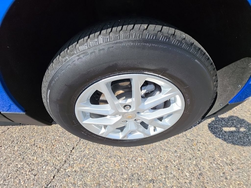 Used 2024 Chevrolet Equinox LT AWD/4WD image 37