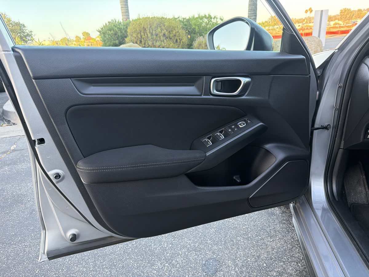 Used 2022 Honda Civic Sport image 22